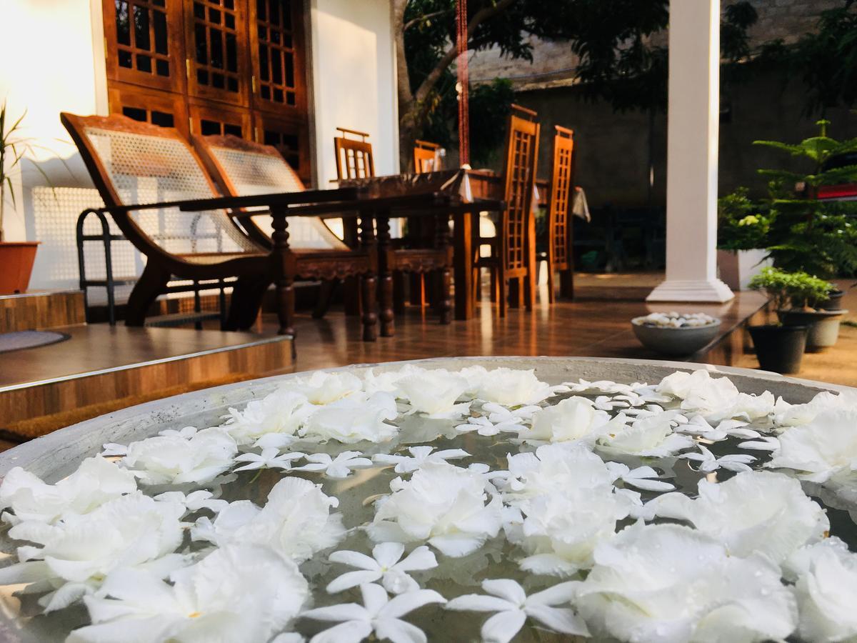 Perfect Hideout Hotel ดัมบูลลา ภายนอก รูปภาพ